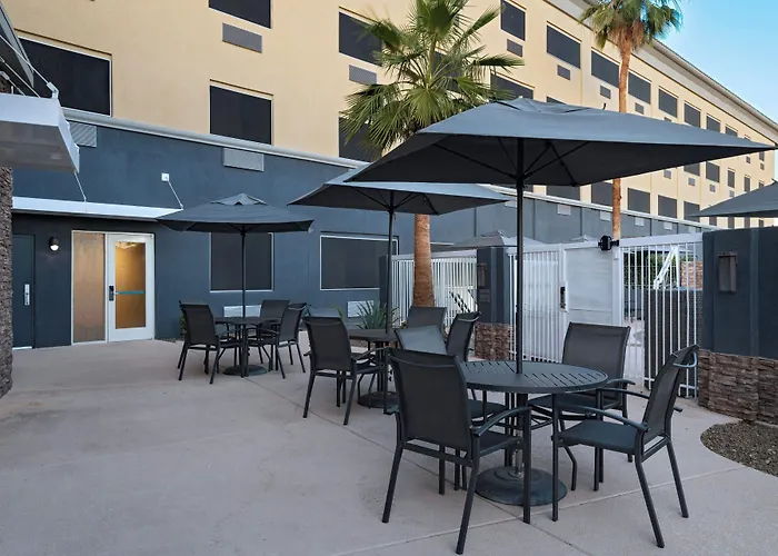 Hotel Fairfield By Marriott & West Chandler 3*